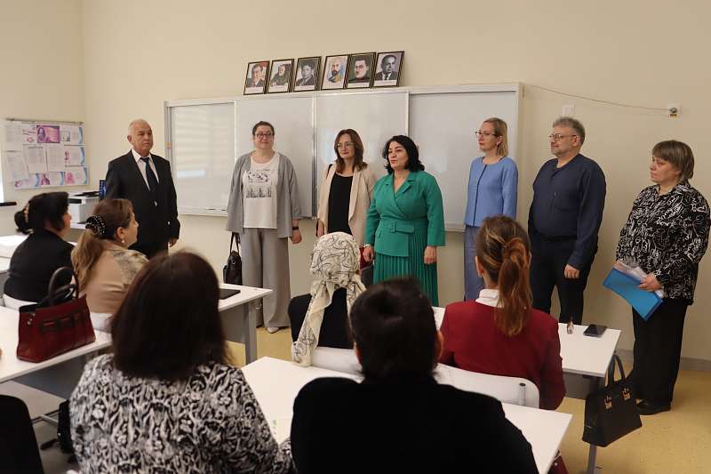 На базе российско-таджикской школы имени А. П. Чехова стартовала Неделя точных и естественных наук!